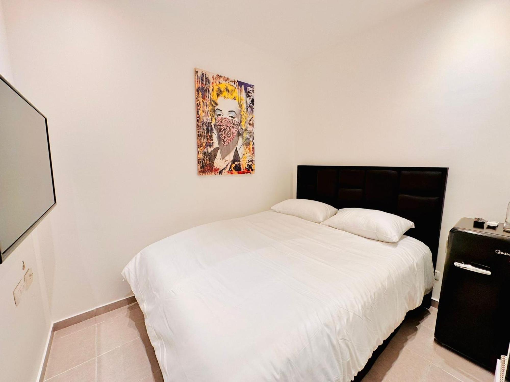 Underground Hotell Tel Aviv Eksteriør bilde