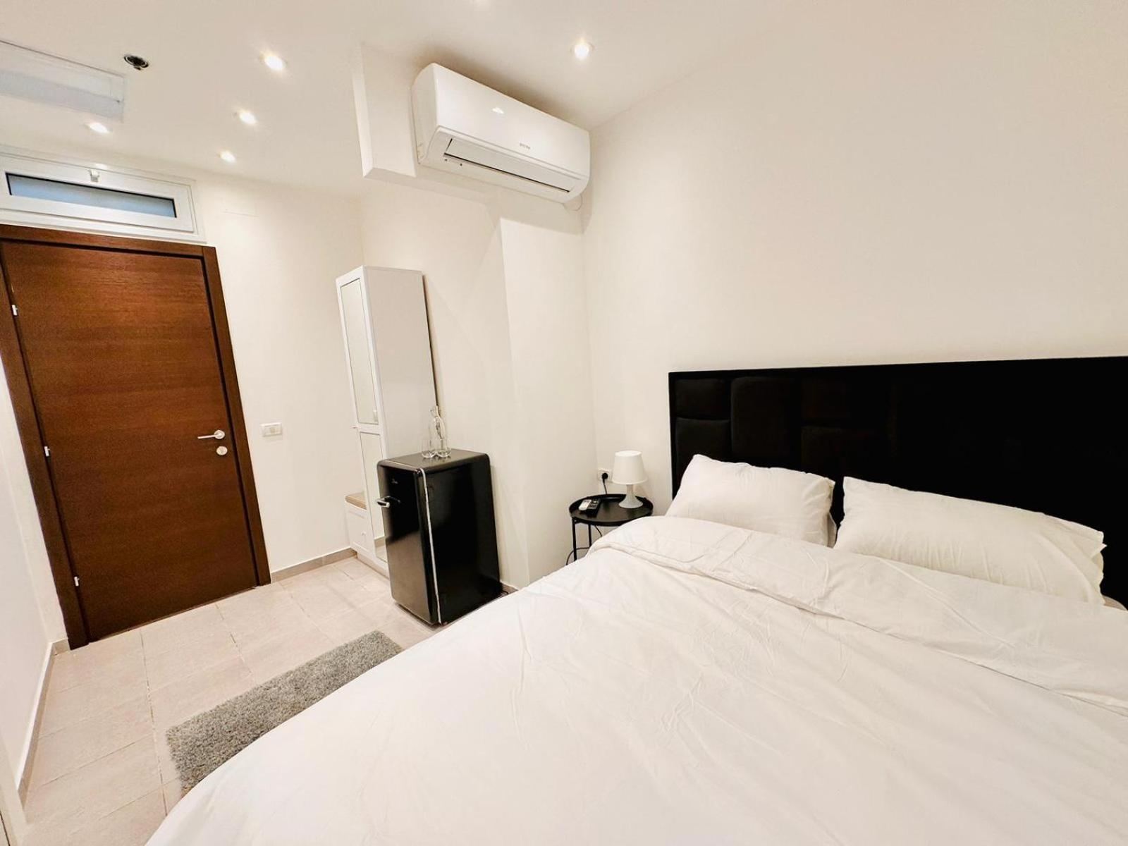 Underground Hotell Tel Aviv Eksteriør bilde